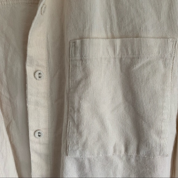 H&M Divded Corduroy Button Up Size XS - Picture 3 of 5